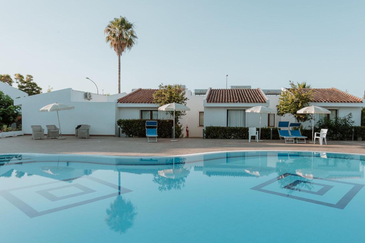 Resort Fior Di Sardegna Posada Kültér fotó