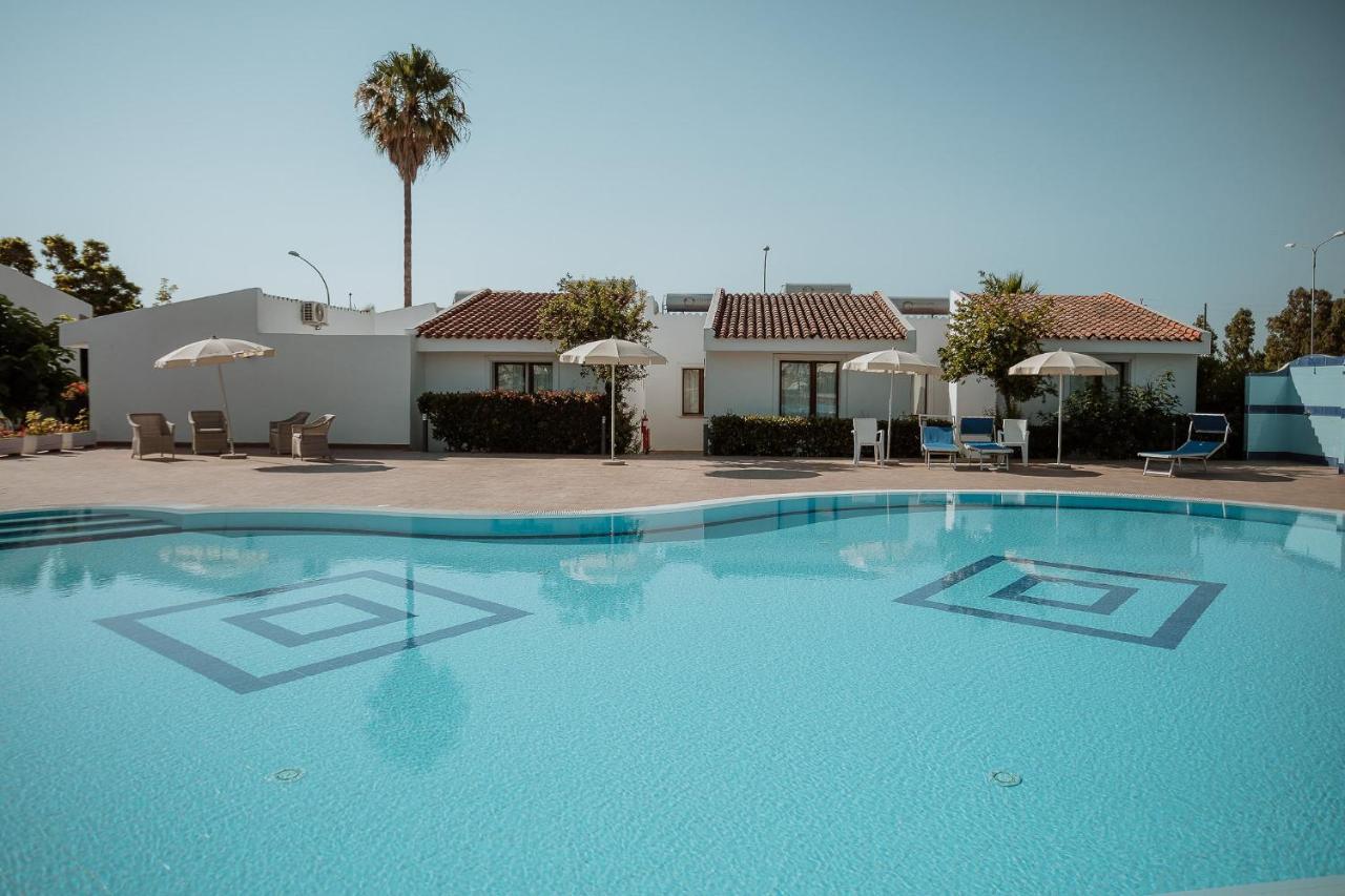 Resort Fior Di Sardegna Posada Kültér fotó