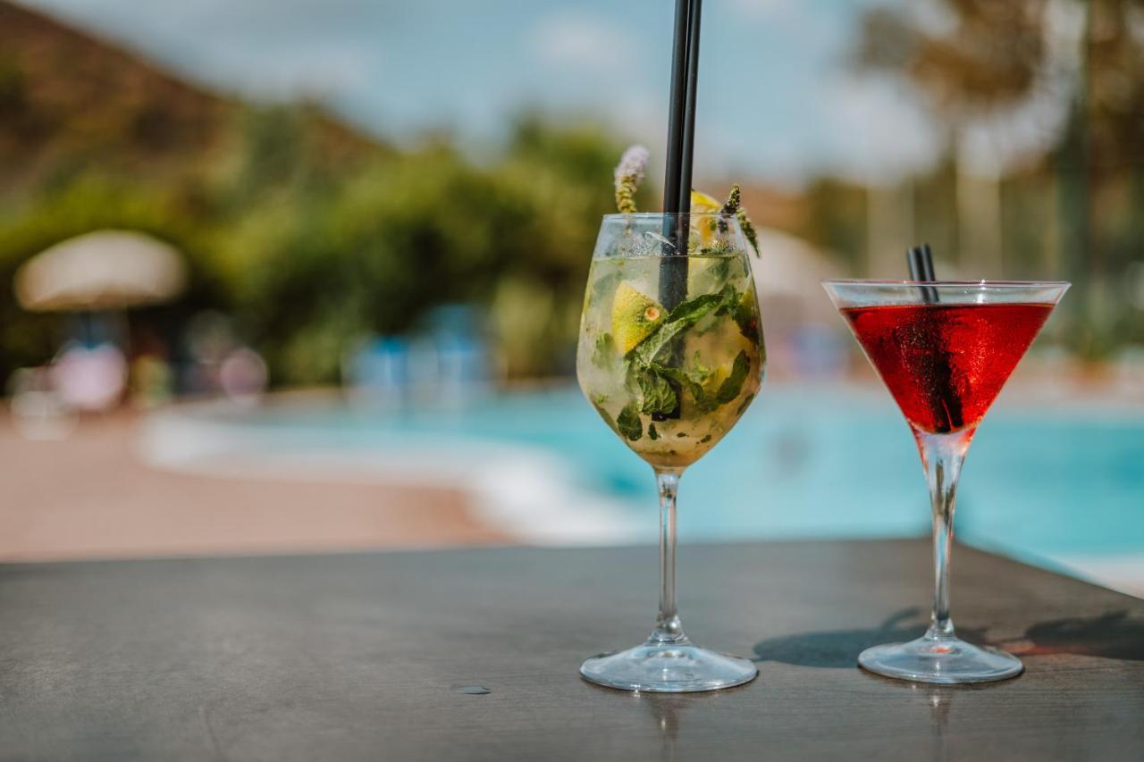 Resort Fior Di Sardegna Posada Kültér fotó